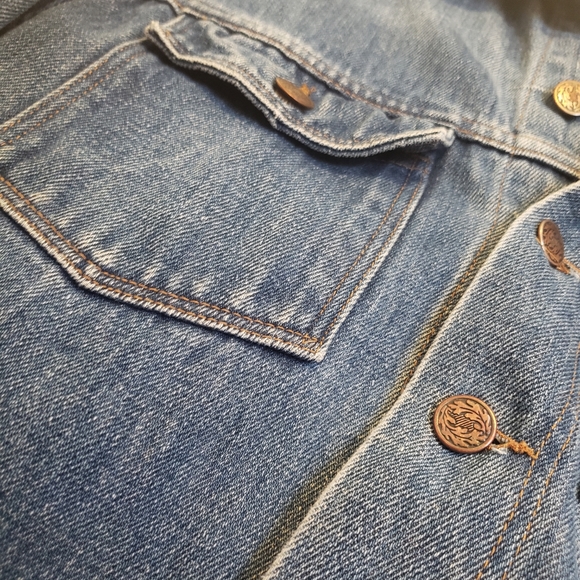 Jacket - Picture 2 of 3